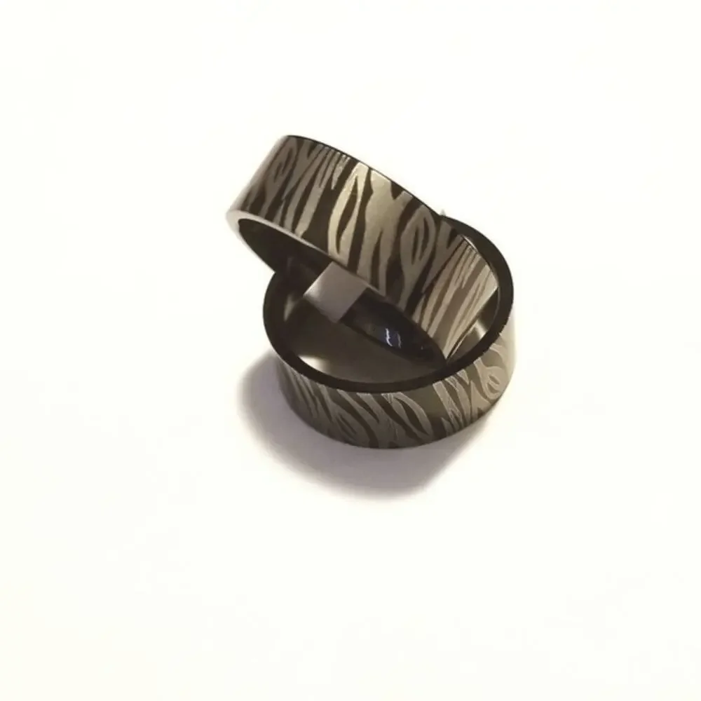 New 316L stainless steel tigers stirped‎ ring size 9
